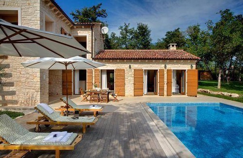 Karigador House | 300 m² House ∙ 4 bedrooms ∙ 8 guests