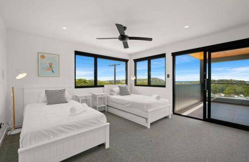 Wamberal House | 300 m² House ∙ 4 bedrooms ∙ 9 guests