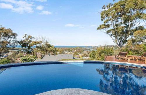 Wamberal House | 300 m² House ∙ 4 bedrooms ∙ 9 guests