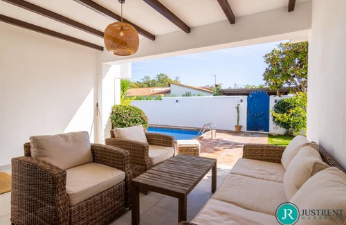 San Pedro de Alcantara House | 300 m² House ∙ 4 bedrooms ∙ 8 guests
