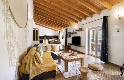 Fonte do Bispo House | 300 m² House ∙ 4 bedrooms ∙ 11 guests