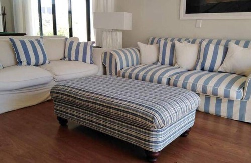 Pearly Beach House | 300 m² House ∙ 4 bedrooms ∙ 8 guests