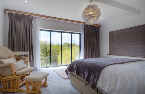 Devizes House | 300 m² House ∙ 5 bedrooms ∙ 10 guests