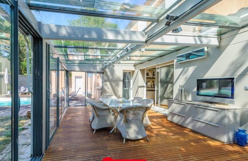 Lagord House | 300 m² House ∙ 5 bedrooms ∙ 10 guests
