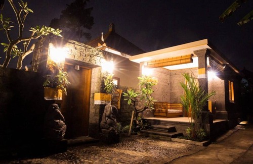 Kutuh Kaja Villa | 300 m² Villa ∙ 2 bedrooms ∙ 1 guest