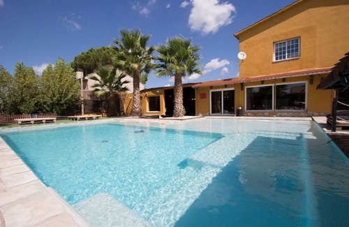 Rubi Villa | 300 m² Villa ∙ 7 bedrooms ∙ 16 guests