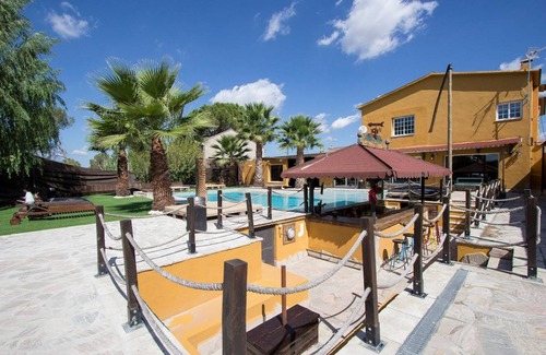 Rubi Villa | 300 m² Villa ∙ 7 bedrooms ∙ 16 guests