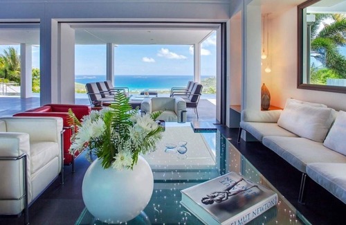 Lurin Villa | 300 m² Villa ∙ 3 bedrooms ∙ 6 guests