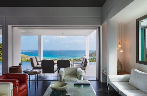Lurin Villa | 300 m² Villa ∙ 3 bedrooms ∙ 6 guests