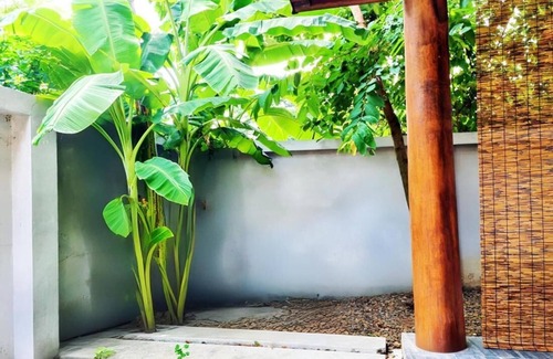 Bang Khen House | 300 Years Old Wooden House w 3 Bedrooms and big yard