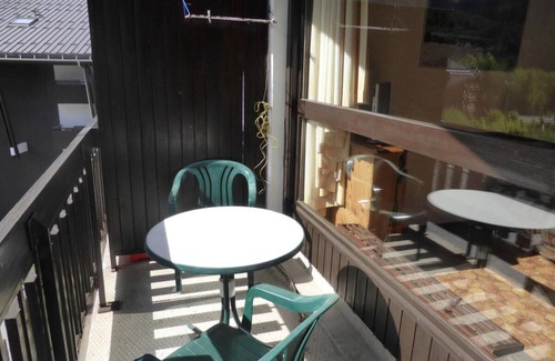 Les Contamines-Montjoie Apartment | 300m from ski slopes, 3rd floor, balcony, parking, tv, 29m², Les Contamines-Montjoie