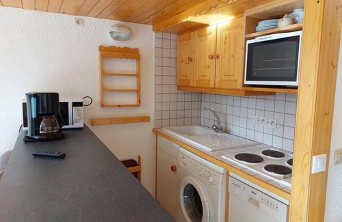 Arc-1800 Apartment | 300m from ski slopes, 4th floor, view valley, tv, ski locker, 65m², Les Arcs