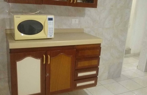 Jardim Vitoria Apartment | 300m from the sand, leave your car in the garage! Close to the hustle and bustle of Enseada!