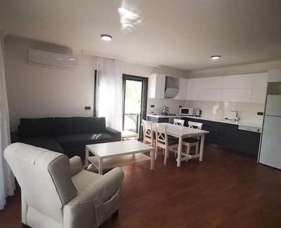 Turgutreis Apartment | 300m to Beach 2 Bedroom Garden Floor Flat with Pool B1 - Yeni Dünya Bodrum