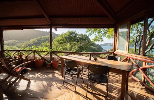 San Juan del Sur Apartment | 300m to beach/center: 2 bedr-2 bath & great views!