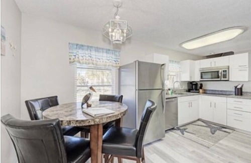 Siesta Key Village House | 301 Avenida Madera A- Siesta Key Village House with Roof Top Deck