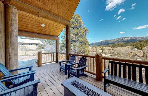 San Juan River Village House | 303 m² House ∙ 4 bedrooms ∙ 10 guests