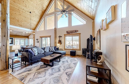 San Juan River Village House | 303 m² House ∙ 4 bedrooms ∙ 10 guests