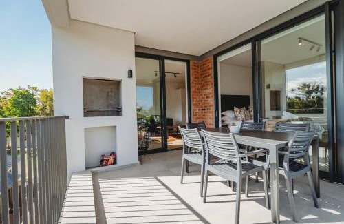 George Central Apartment | 304 Le Jardin