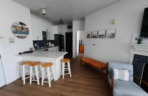 Delavan Lake Condo | 304 - One Bedroom Condo Suite