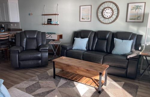 Ocean Cay Apartment | 306 Coral Sands