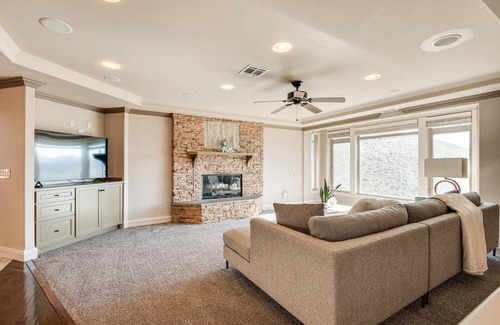 Acton House | 306 m² House ∙ 4 bedrooms ∙ 8 guests