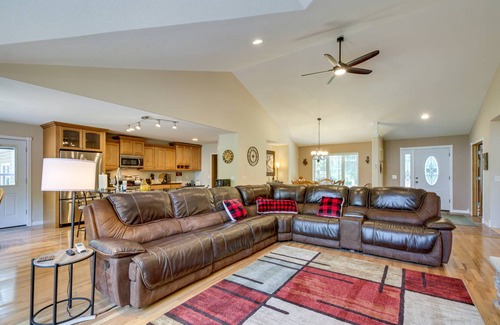 Bigfork House | 306 m² House ∙ 5 bedrooms ∙ 12 guests