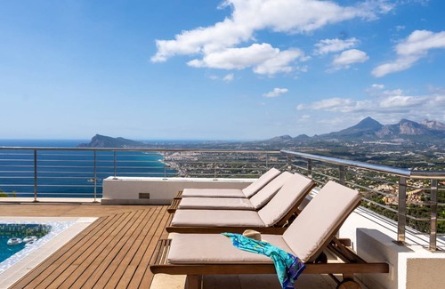 Altea la Vella Villa | 307 m² Villa ∙ 3 bedrooms ∙ 6 guests