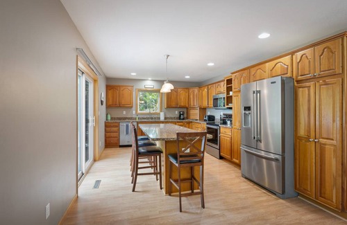 Brainerd House | 308 m² House ∙ 3 bedrooms ∙ 10 guests