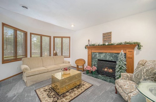 Lake Township House | 308 m² House ∙ 4 bedrooms ∙ 10 guests