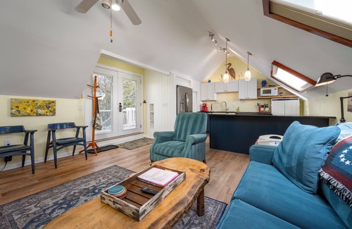 Lewes Apartment | 308B Savannah - 2nd floor apartment so close to the beach!