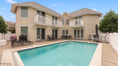 Wildwood Crest House | 309 E Jefferson Ave