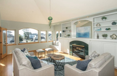 El Granada House | 309 m² House ∙ 4 bedrooms ∙ 16 guests