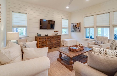 WaterSound West Beach House | 30A Beach House - Sleeps 10 * Free Golf Each Day! Beach, Pool & Fun
