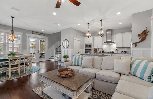 Santa Rosa Beach House | 30A Beach House - Party of 5 by PHG