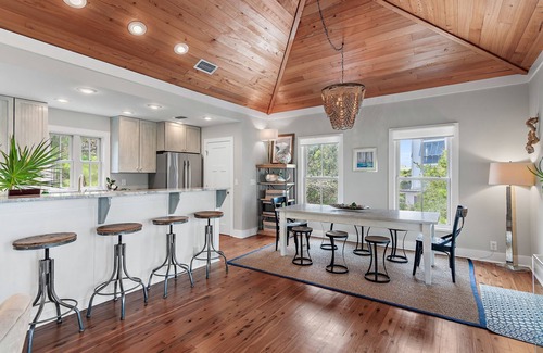 Seacrest House | ✨30A Bliss✨ 3 mins walk to Beach, Pool, near Rosemary, Alys, Big Chill -Seacrest