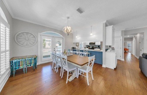 Seacrest House | 30A Home, 3 min. walk to Neighborhood Beach Access