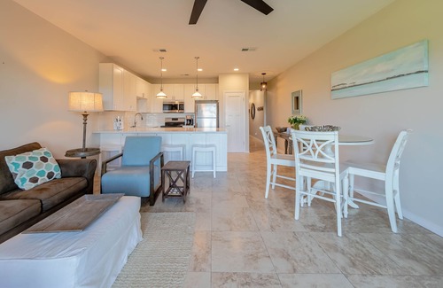 Seagrove Beach Condo | 30A ~ Palms at Seagrove C2 ~ Gulf Front ~ Private Beach Access!