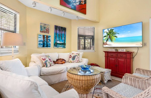 Seagrove Beach Condo | 30a Townhome on canal to Eastern Lake! 4 Blks to Beach! Screened Porch, Dock.