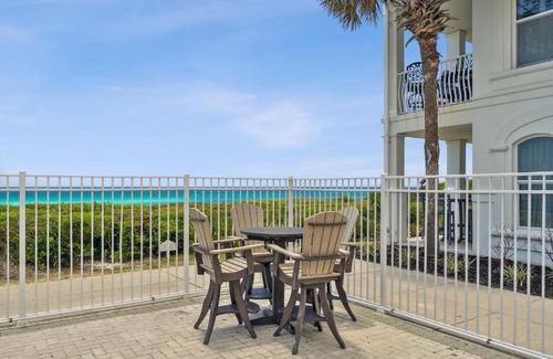 Rosemary Beach Apartment | 30A Villas at Sunset Beach by Panhandle Getaways