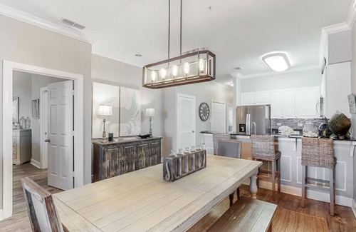Seacrest Beach Condo | 🐟30A-Walk2Beach-Pool-Village of South Walton E303