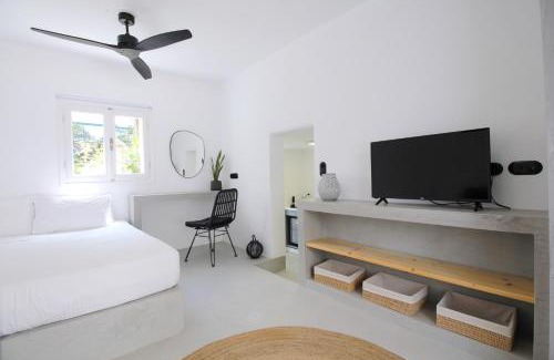 Rhodes House | 30villa Rd Studio