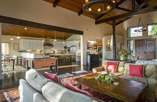 Solvang House | 31 Day Gated Solvang Custom Craftsman Home w/Pickleball, Pool, Spa & Bocce Ball