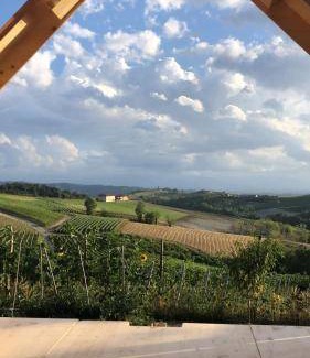Monforte d'Alba House | 31 m² Farmhouse ∙ 4 guests