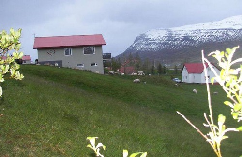 Neskaupstadur House | 31 m² Farmhouse ∙ 6 guests