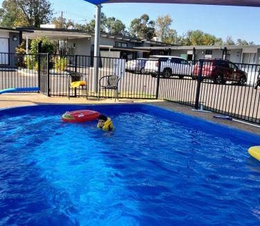 Gilgandra Hotel | 31 m² Motel ∙ 8 guests