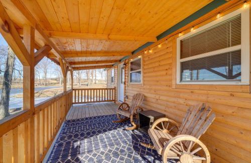 La Grange House | 31 Mi to Louisville Cabin on 235 Acres!