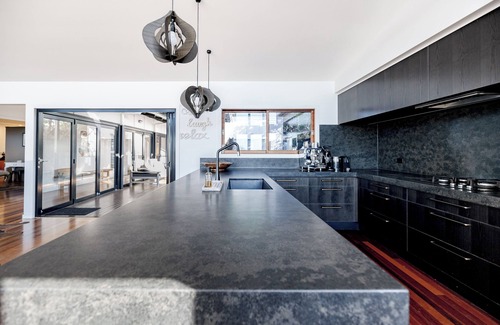 Marcus Beach Apartment | 31 Tristania Dr Marcus Beach