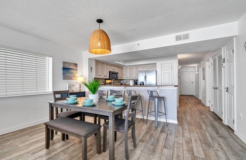 Fort Walton Beach Condo | 310 | Free Beach Service + 2 Pools + Huge Balcony!
