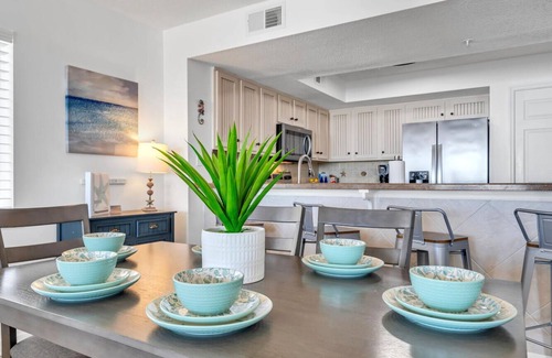Fort Walton Beach Condo | 310 | Free Beach Service + 2 Pools + Huge Balcony!
